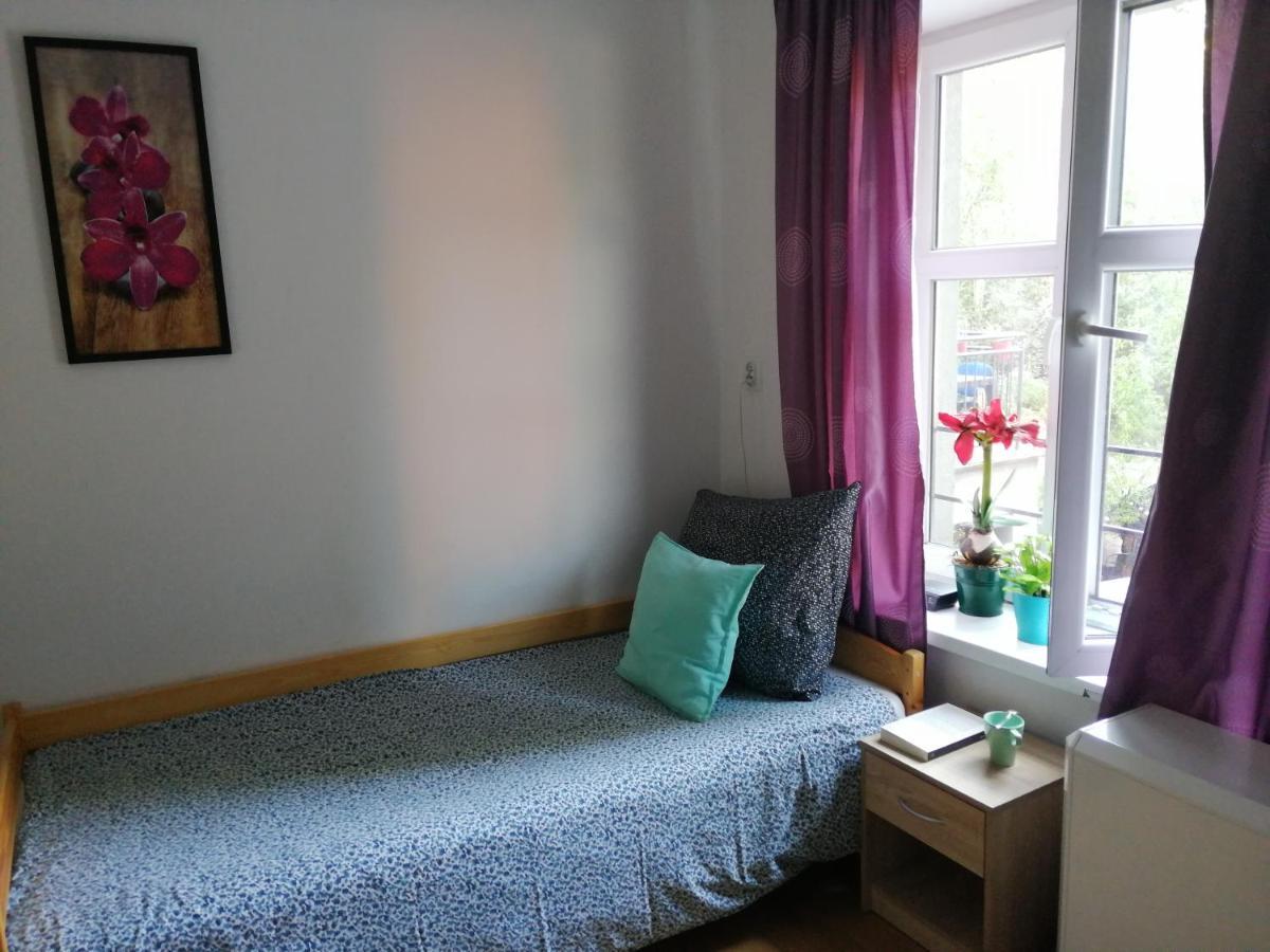 Hostel Gliwice Centrum Parking Eksteriør billede
