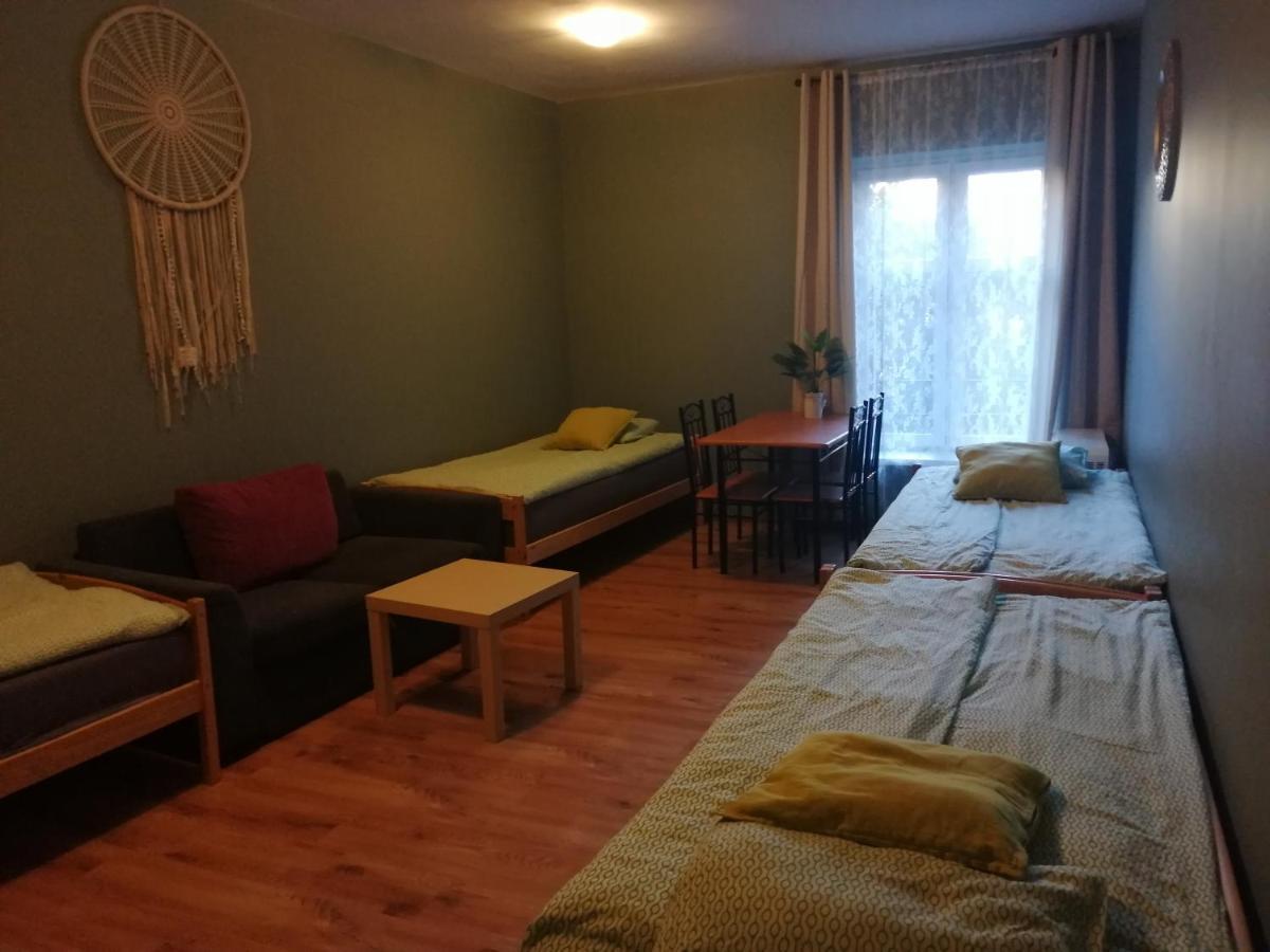 Hostel Gliwice Centrum Parking Eksteriør billede